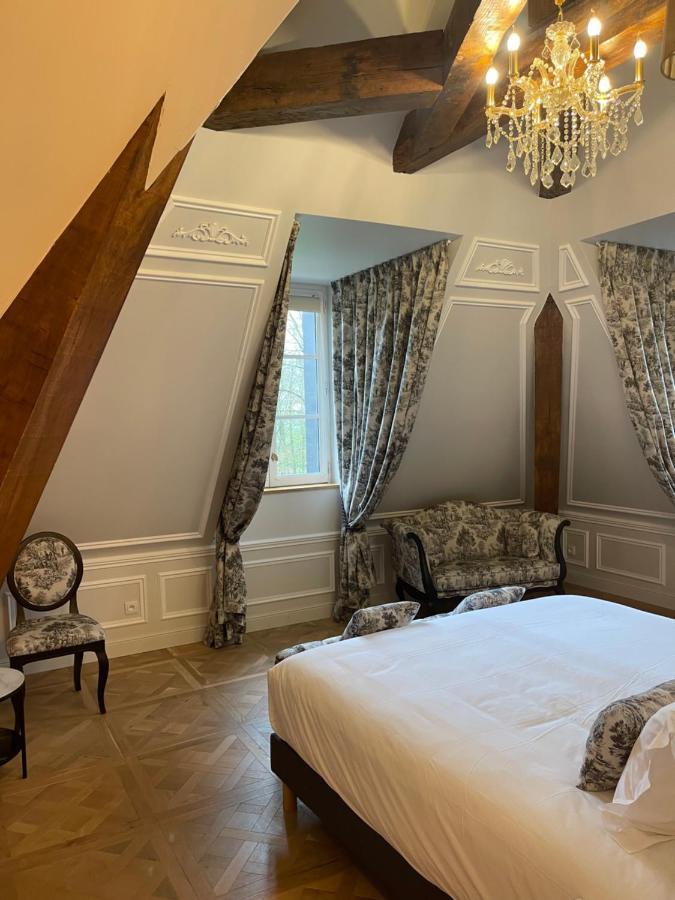 Отель Chateau Des Hauts De Provins Champcenest Экстерьер фото