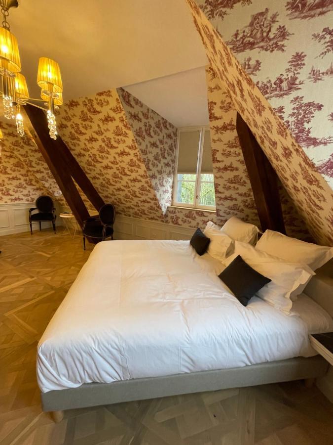 Отель Chateau Des Hauts De Provins Champcenest Экстерьер фото